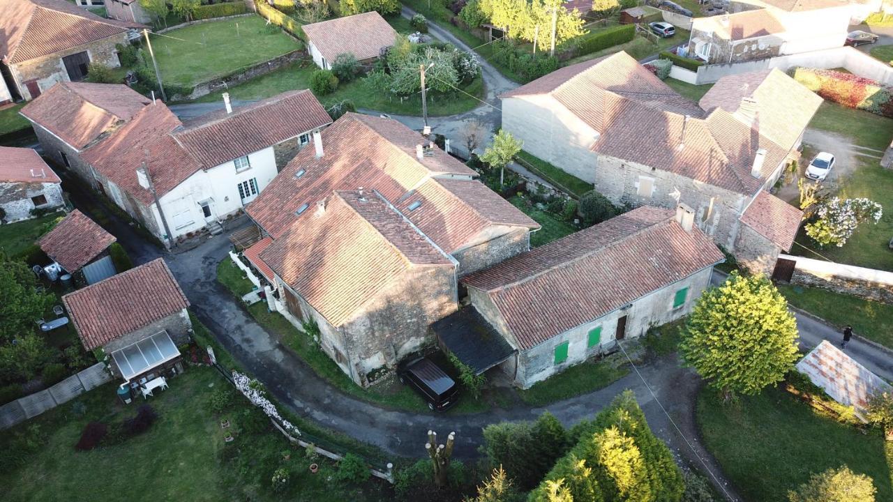 La Maison Des Fleurs Montembœuf Exterior foto